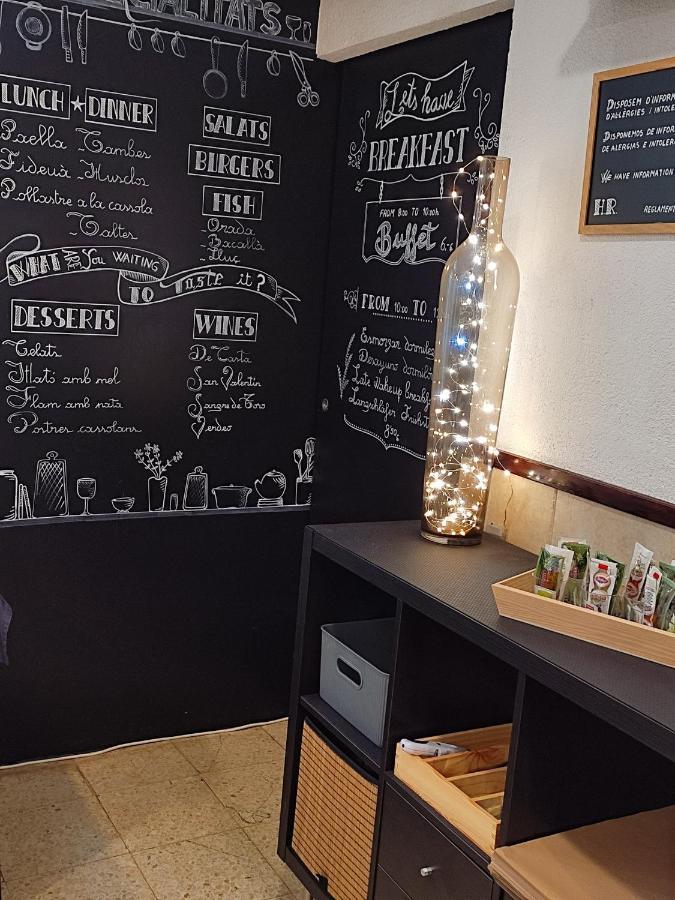 Hostal Regina Blanes Eksteriør bilde